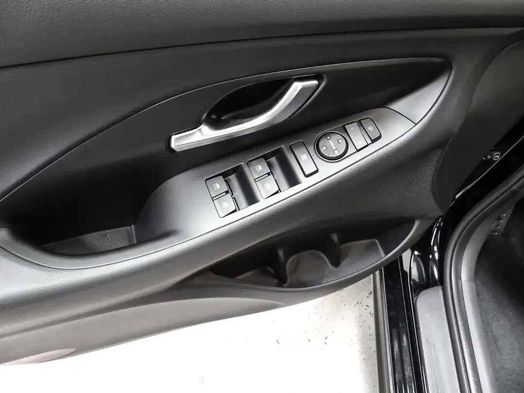 Hyundai i30 - Thumbnail 13