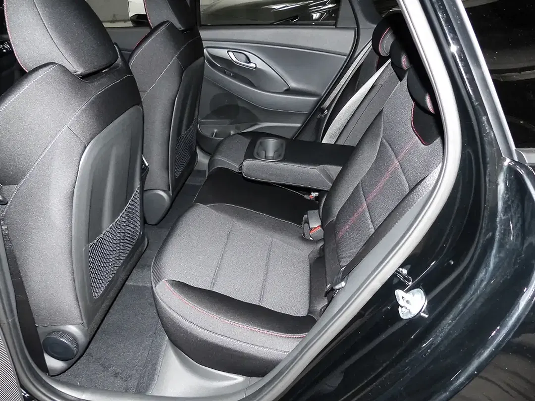 Hyundai i30 - Thumbnail 14