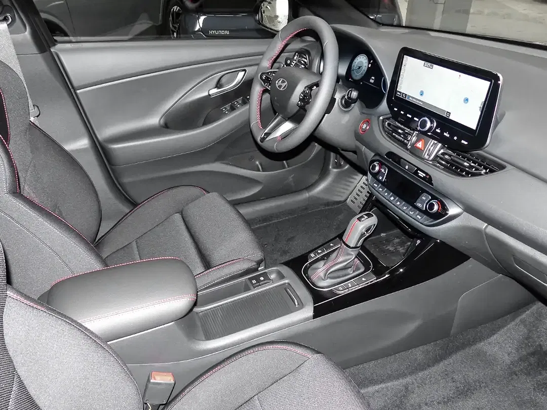 Hyundai i30 - Thumbnail 4