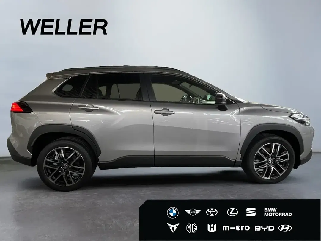 Toyota Corolla Cross - Thumbnail 7