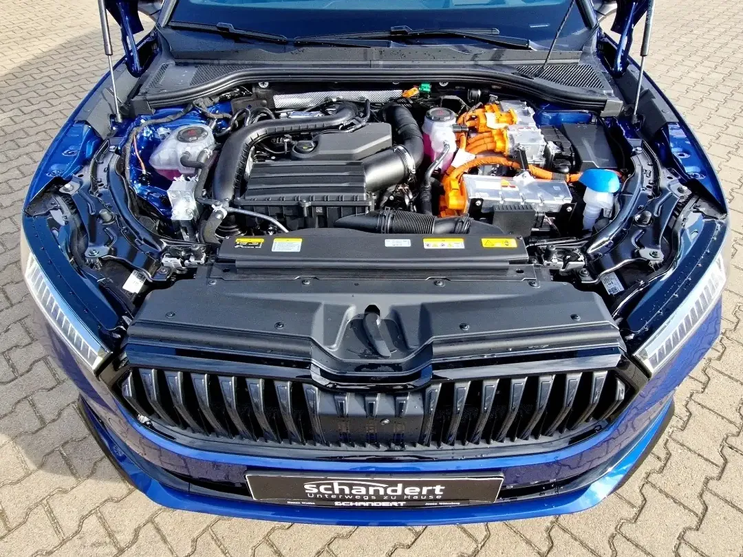 Skoda Superb - Thumbnail 15