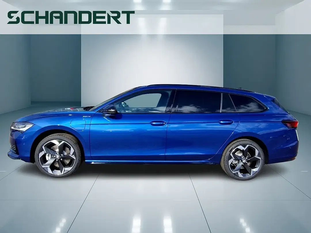 Skoda Superb - Thumbnail 2
