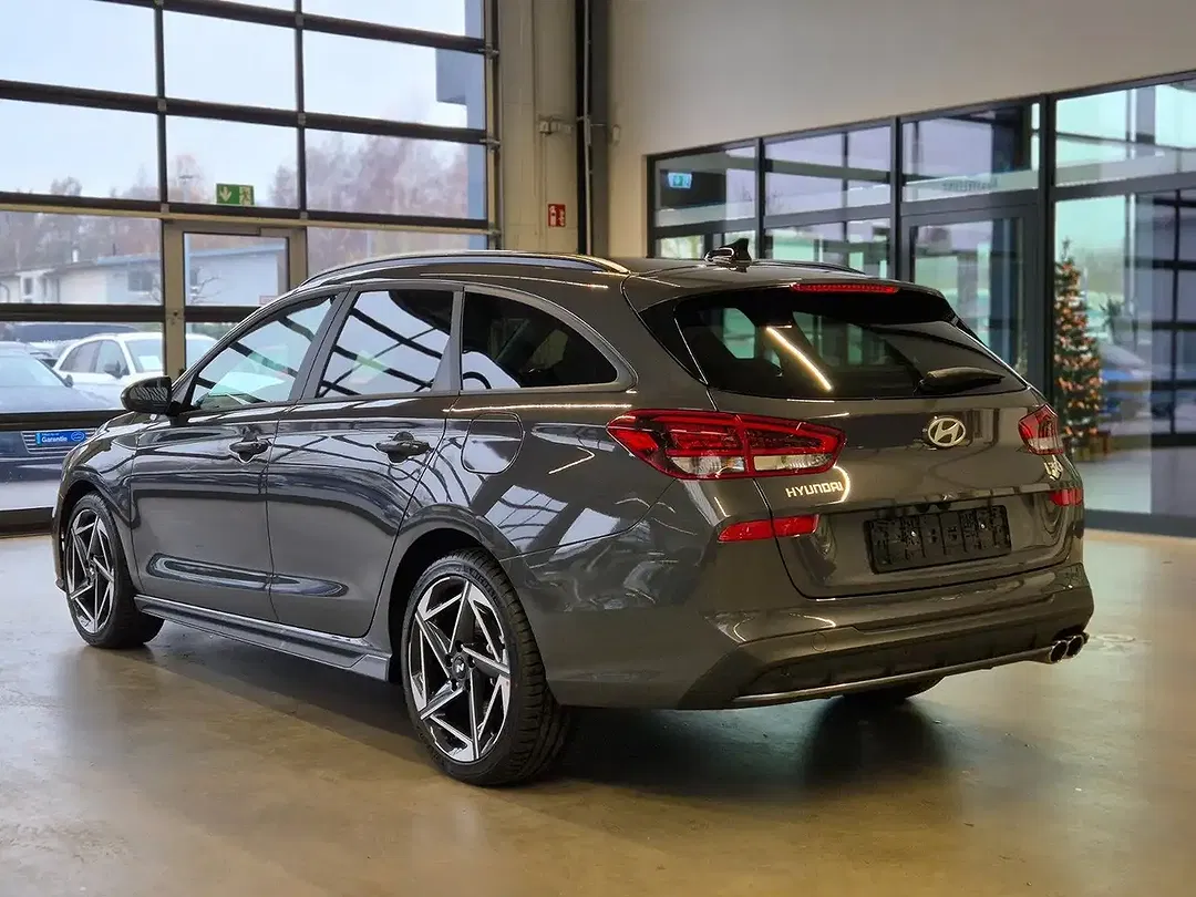 Hyundai i30 - Thumbnail 4