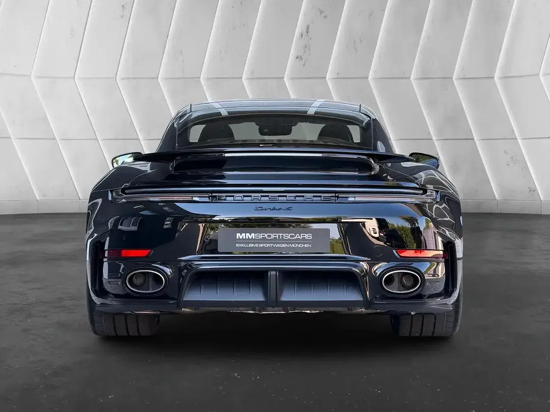 Porsche 992 - Thumbnail 7