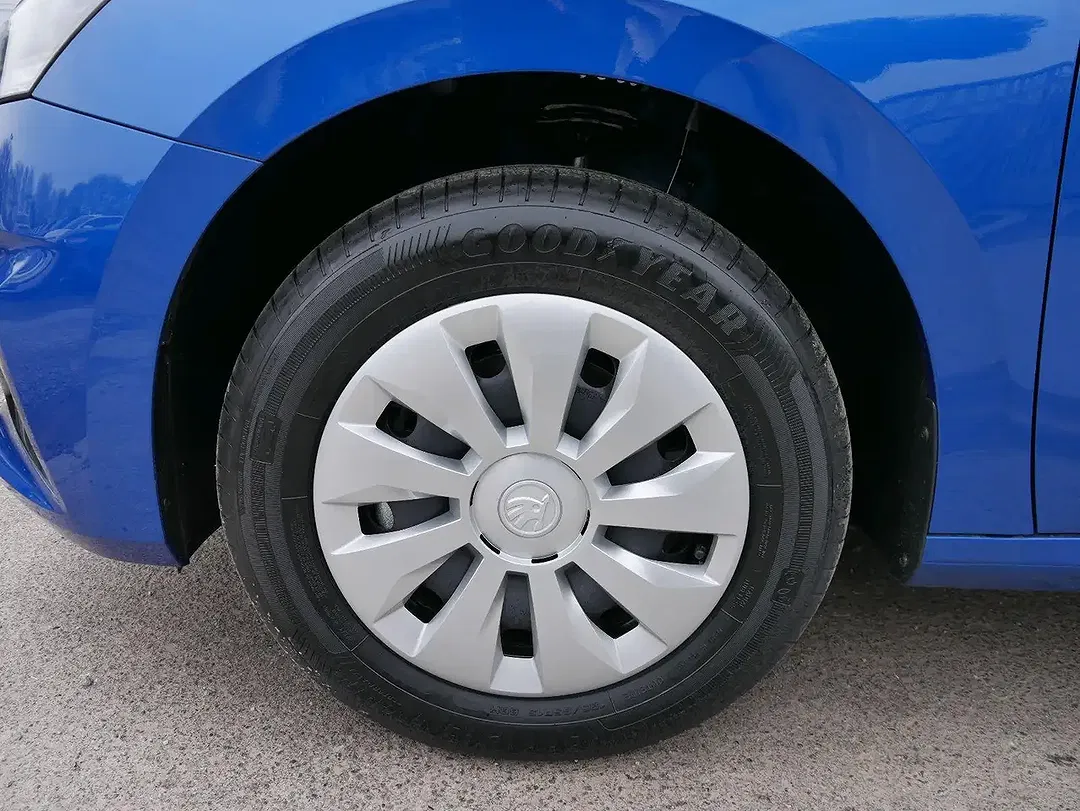 Skoda Fabia - Thumbnail 3