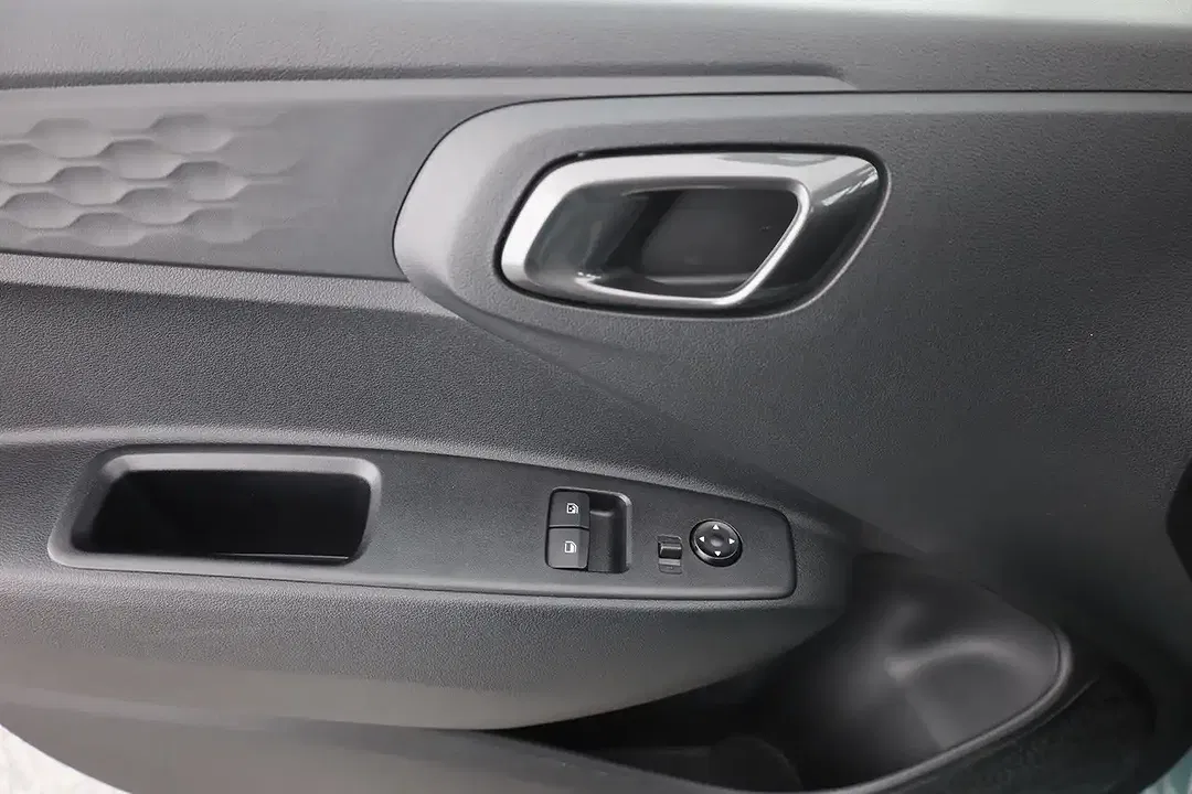 Hyundai i10 - Thumbnail 20