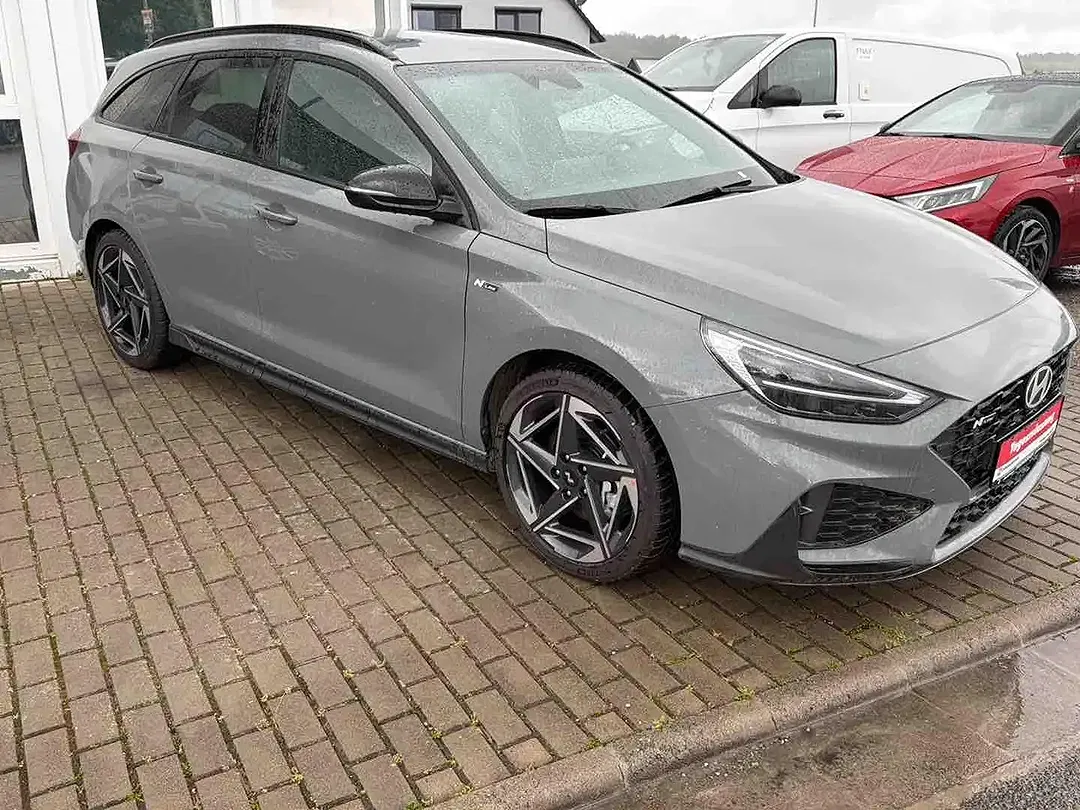 Hyundai i30 - Thumbnail 3