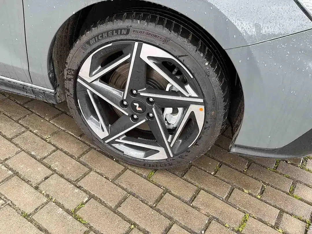 Hyundai i30 - Thumbnail 4