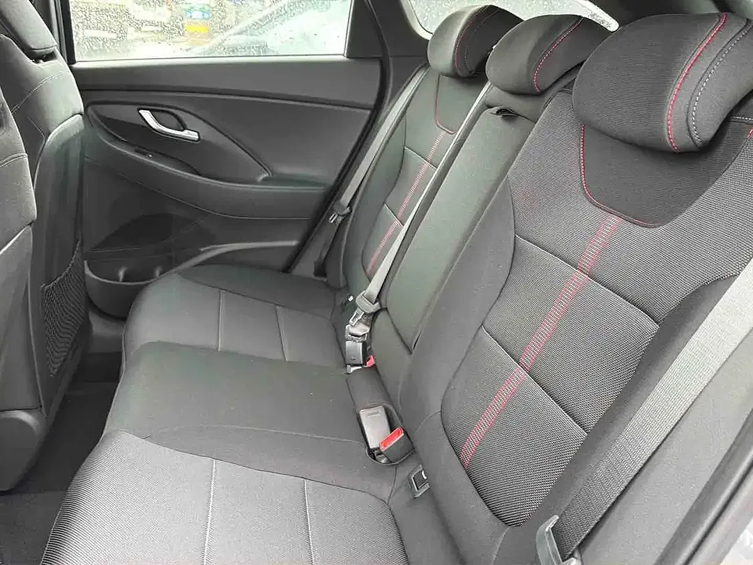 Hyundai i30 - Thumbnail 8