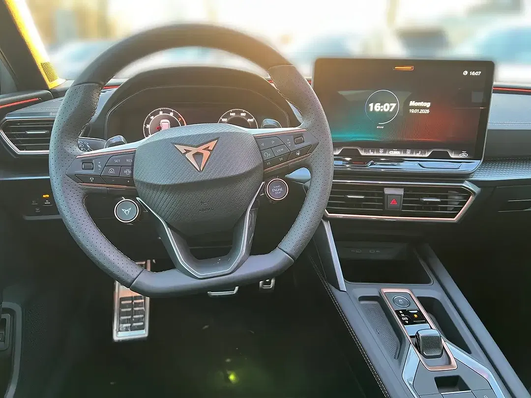 CUPRA Leon - Thumbnail 9