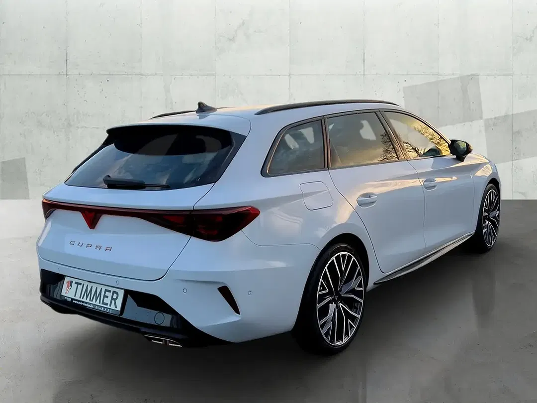 CUPRA Leon - Thumbnail 2
