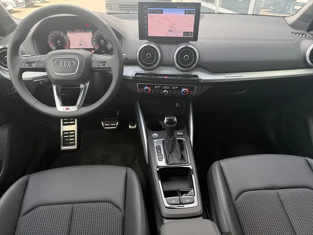 Audi Q2 - Thumbnail 9