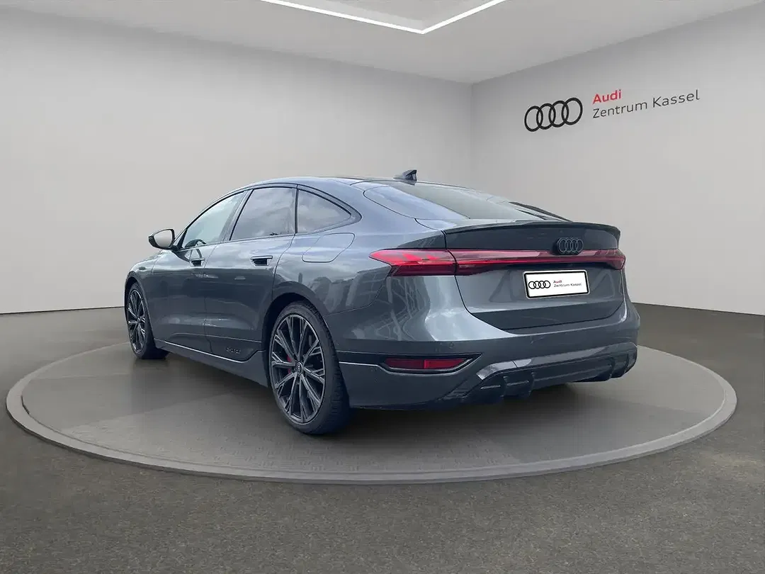 Audi S6 e-tron - Thumbnail 3