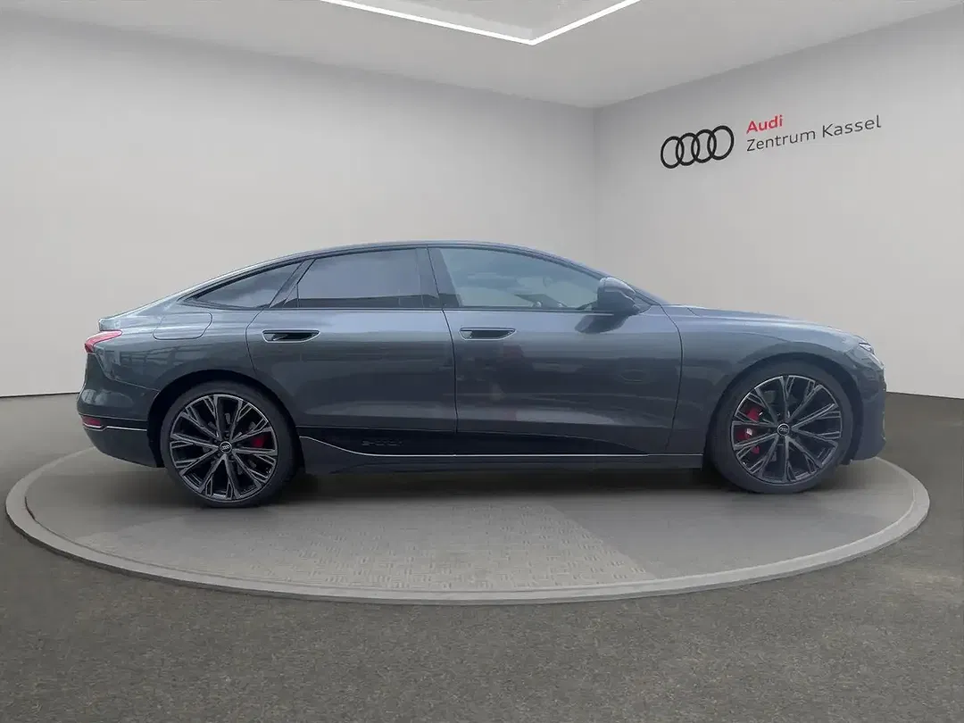 Audi S6 e-tron - Thumbnail 6