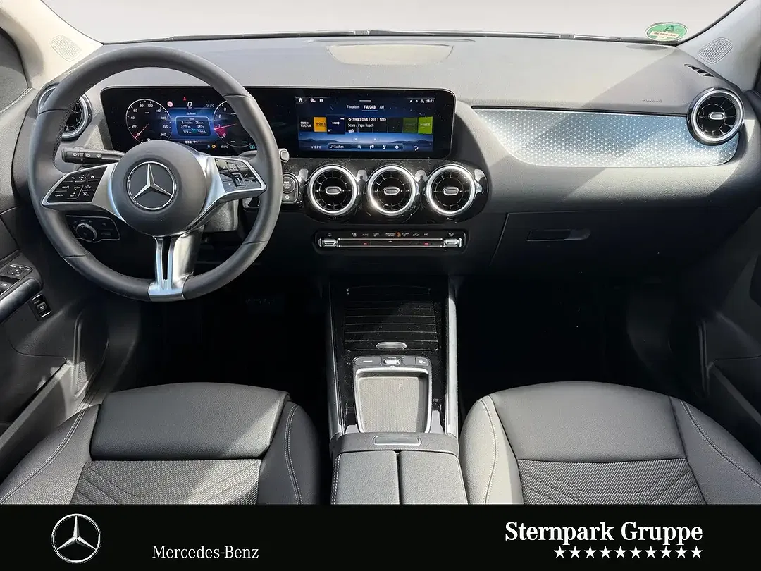 Mercedes-Benz B 180 - Thumbnail 10