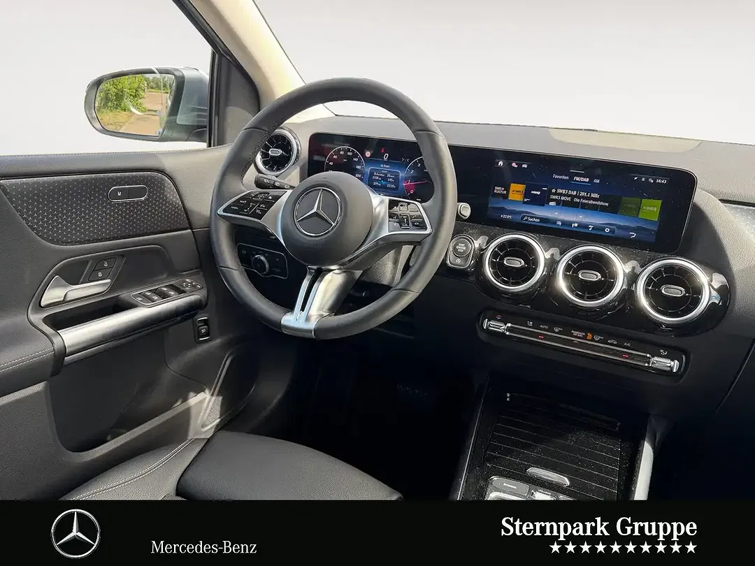 Mercedes-Benz B 180 - Thumbnail 11