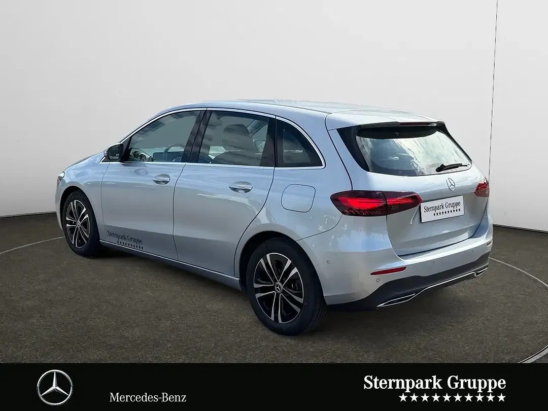 Mercedes-Benz B 180 - Thumbnail 3