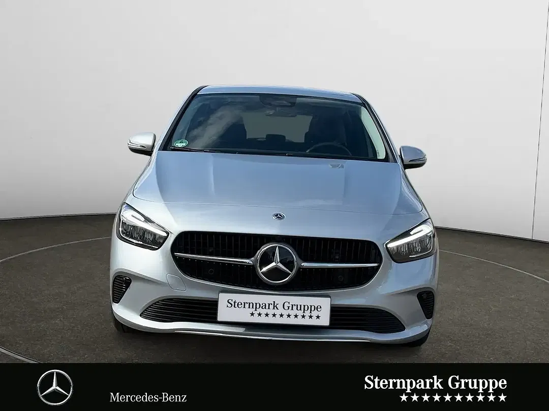 Mercedes-Benz B 180 - Thumbnail 8