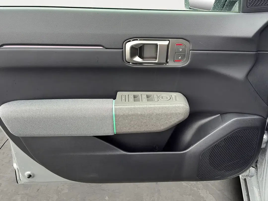 Kia EV4 - Thumbnail 7