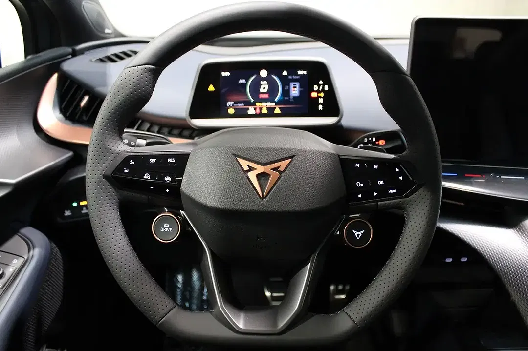 CUPRA Tavascan - Thumbnail 14