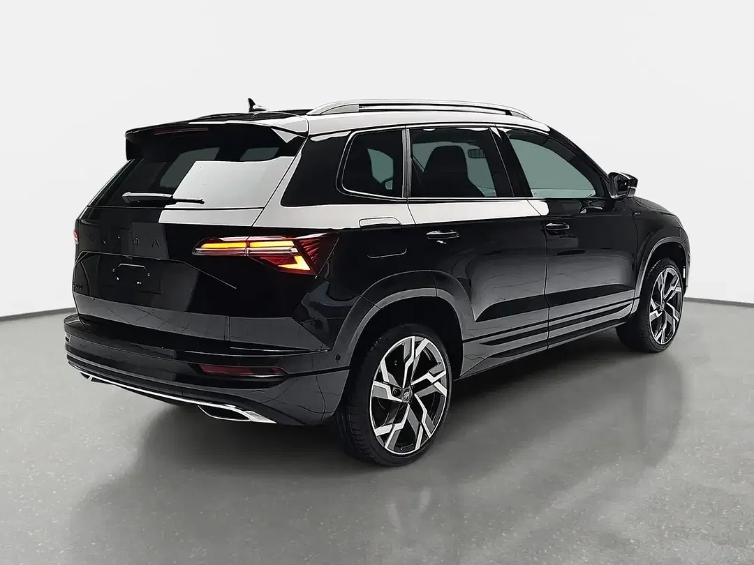 Skoda Karoq - Thumbnail 3
