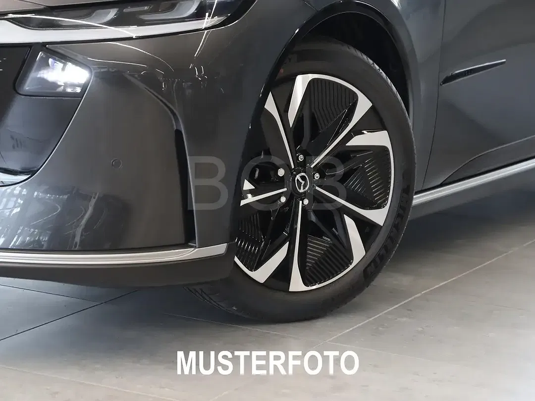 Mazda 6e - Thumbnail 11