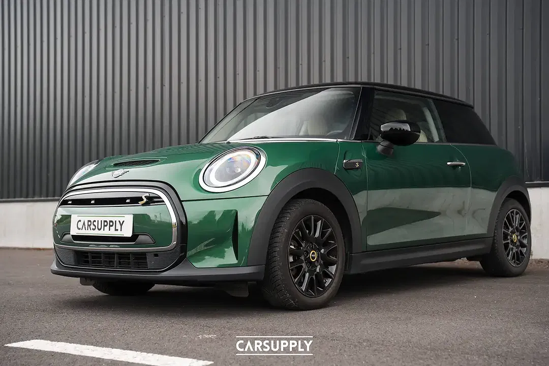 MINI Cooper SE - Thumbnail 3
