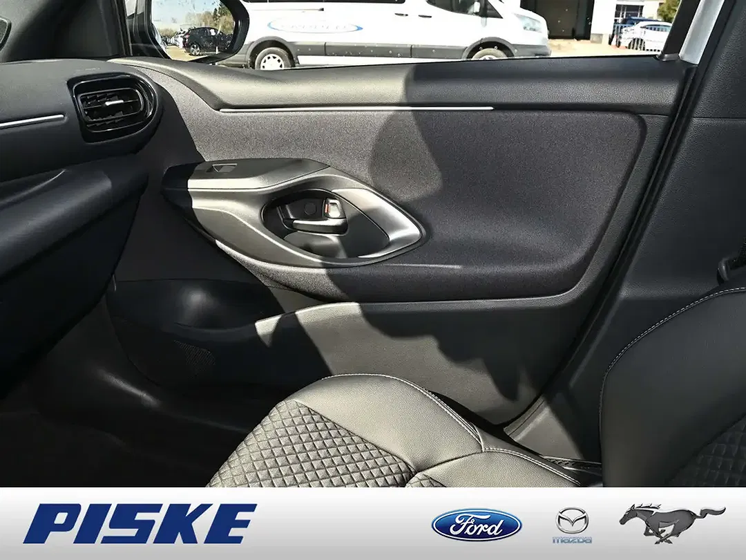 Mazda 2 - Thumbnail 12