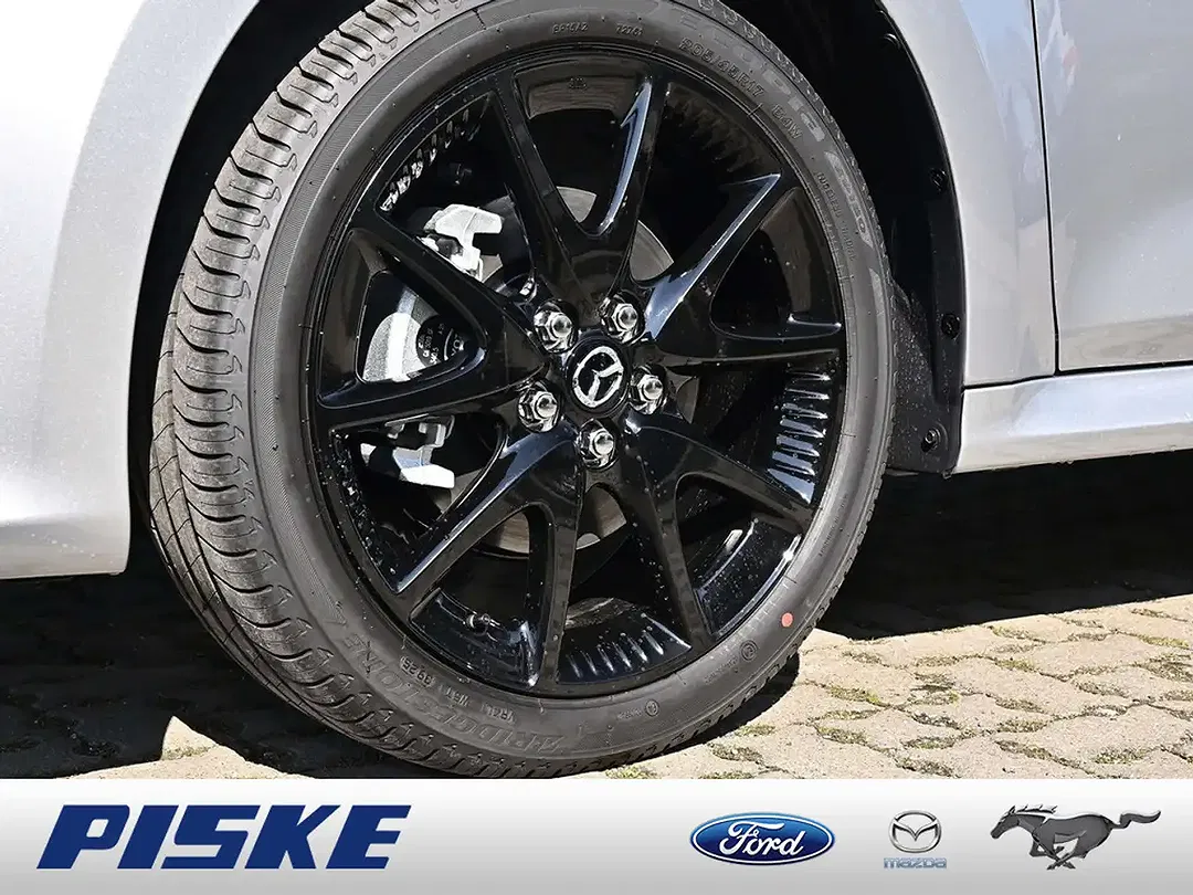 Mazda 2 - Thumbnail 5