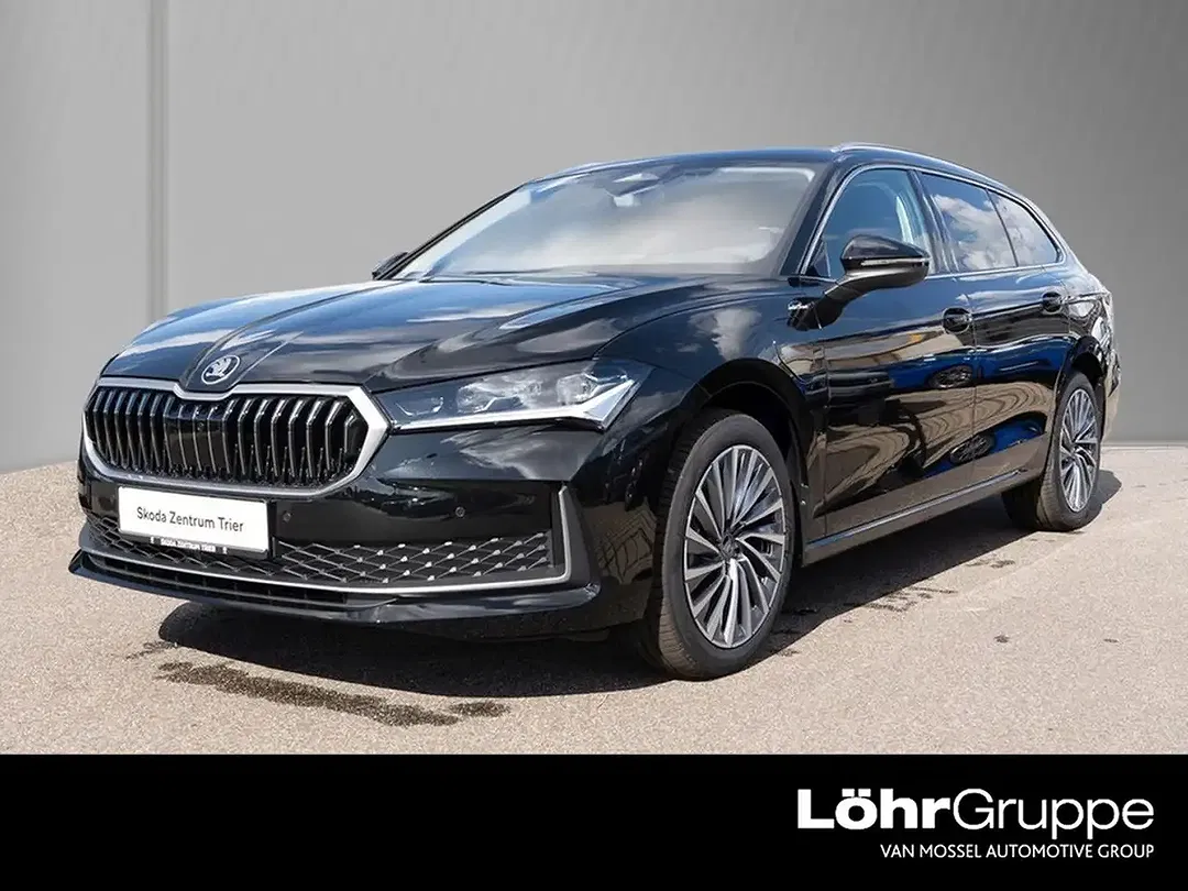Skoda Superb - Thumbnail 1