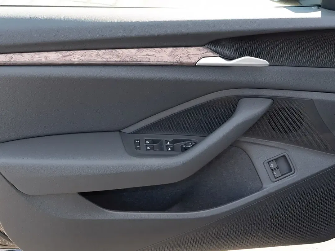 Skoda Superb - Thumbnail 14
