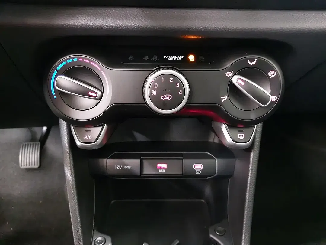 Kia Picanto - Thumbnail 11