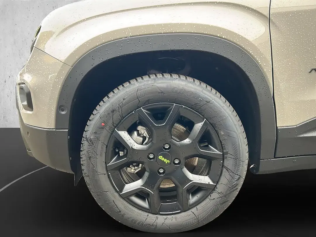 Jeep Avenger - Thumbnail 9