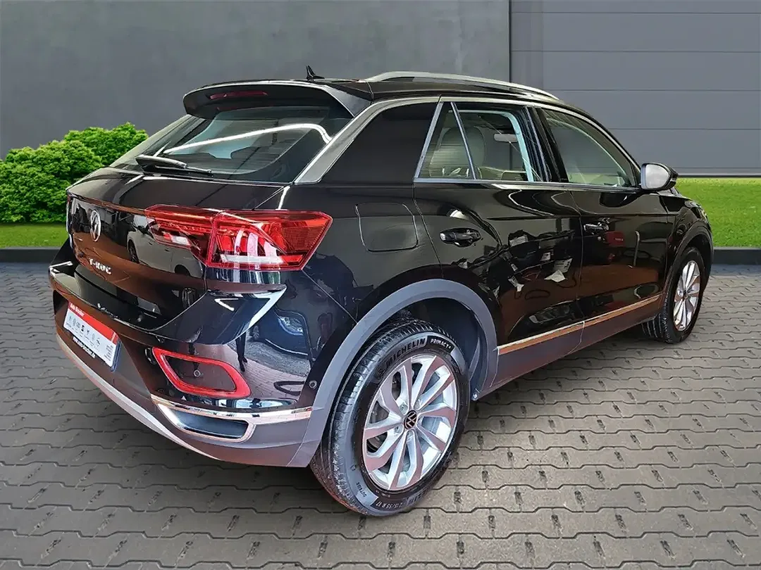 Volkswagen T-Roc - Thumbnail 5