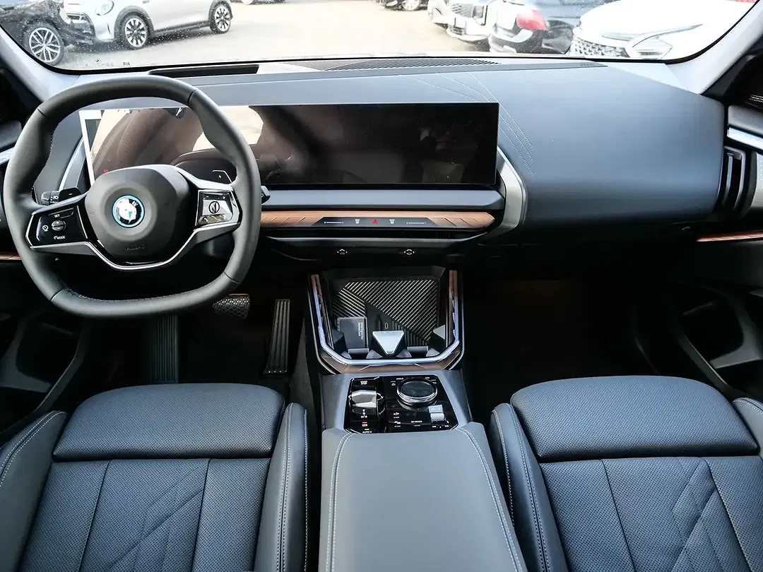 BMW X3 - Thumbnail 10