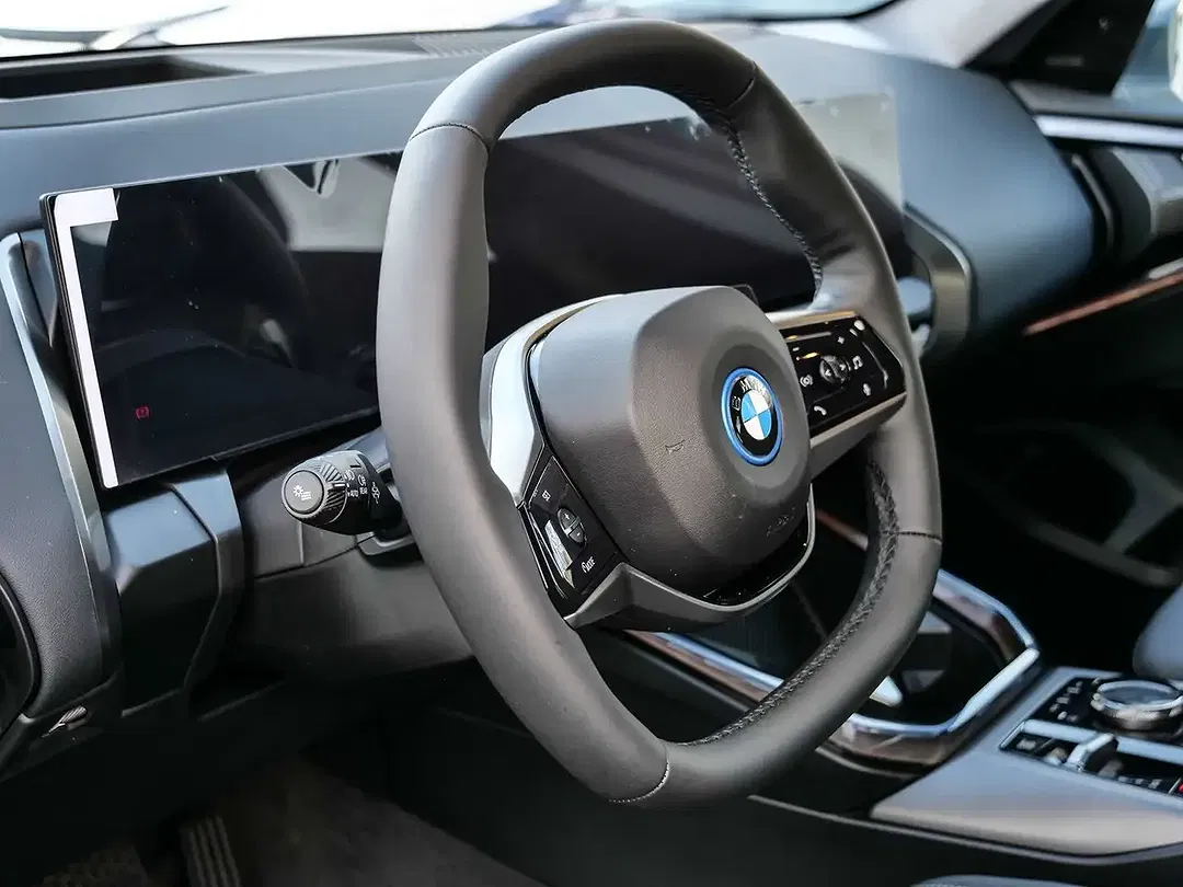 BMW X3 - Thumbnail 6