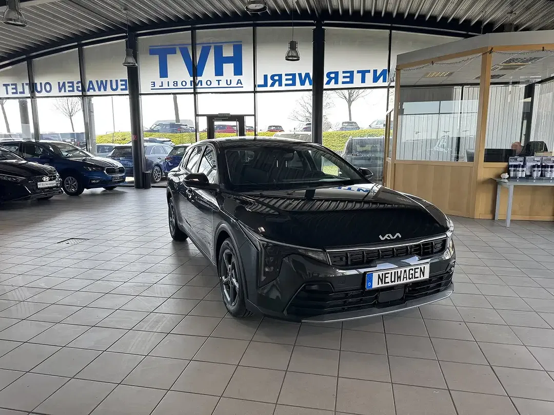 Kia K4 - Thumbnail 11