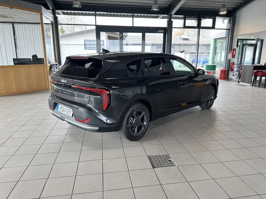 Kia K4 - Thumbnail 6