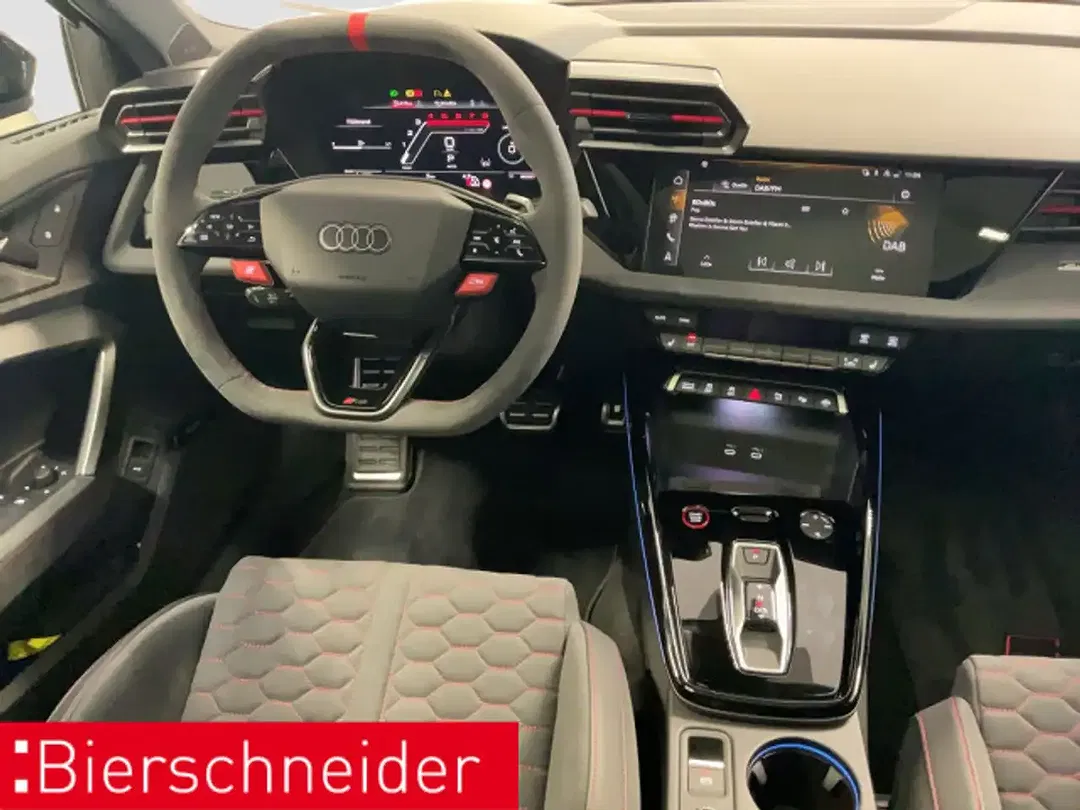 Audi RS3 - Thumbnail 11