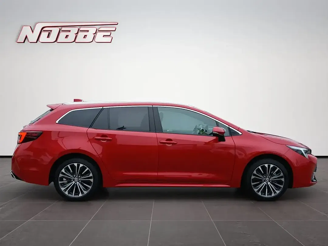 Toyota Corolla - Thumbnail 6