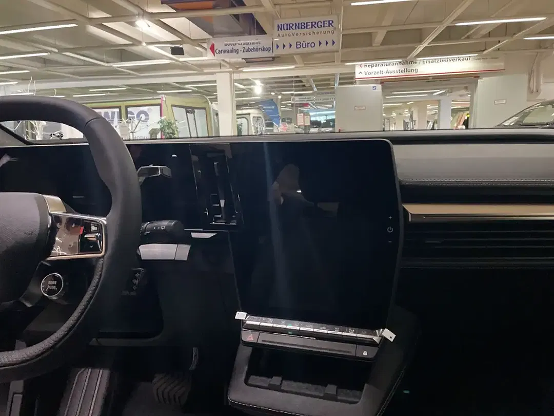 Mitsubishi Eclipse Cross - Thumbnail 12