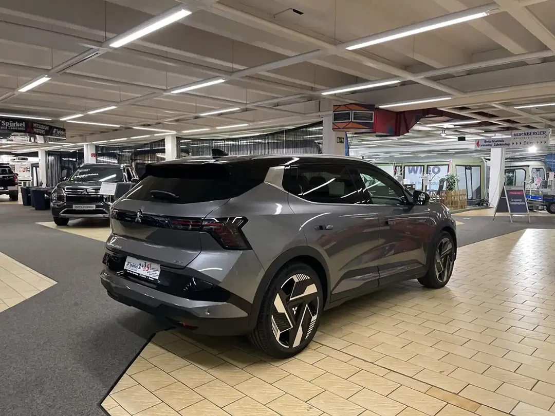 Mitsubishi Eclipse Cross - Thumbnail 13