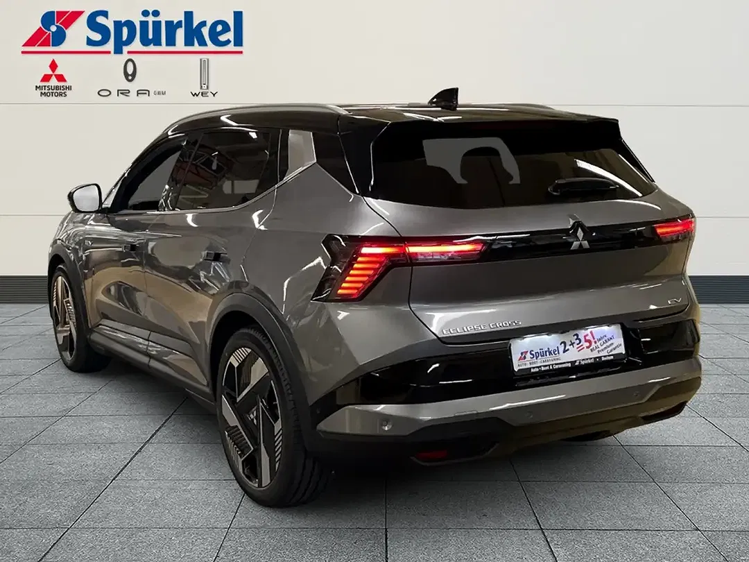 Mitsubishi Eclipse Cross - Thumbnail 3
