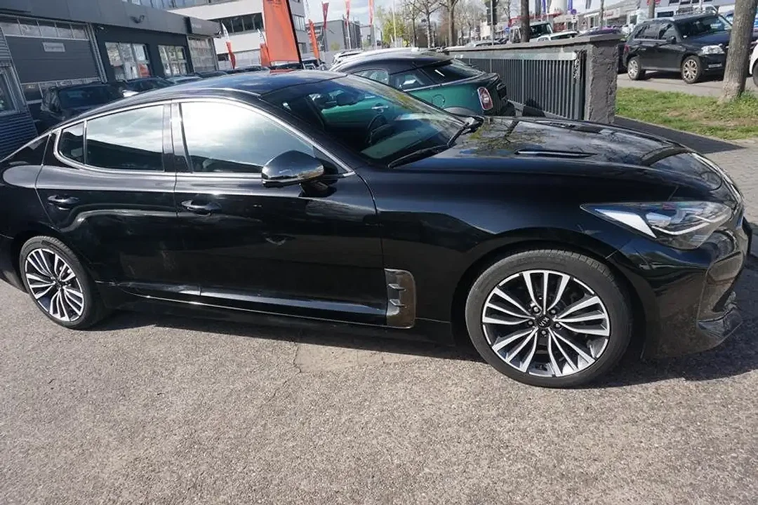 Kia Stinger - Afbeelding 1