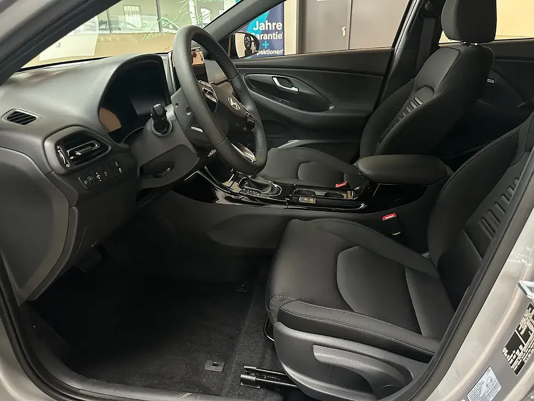 Hyundai i30 - Thumbnail 4