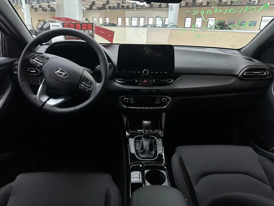 Hyundai i30 - Thumbnail 6