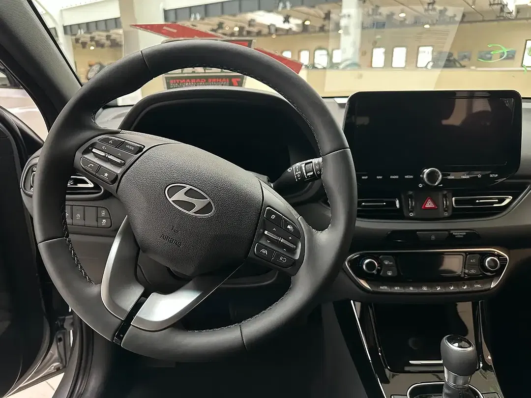 Hyundai i30 - Thumbnail 8