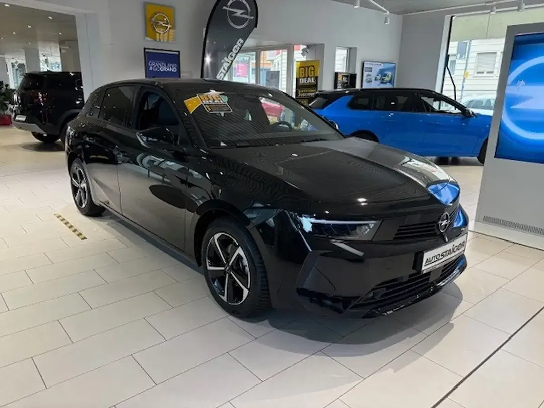 Opel Astra - Thumbnail 3
