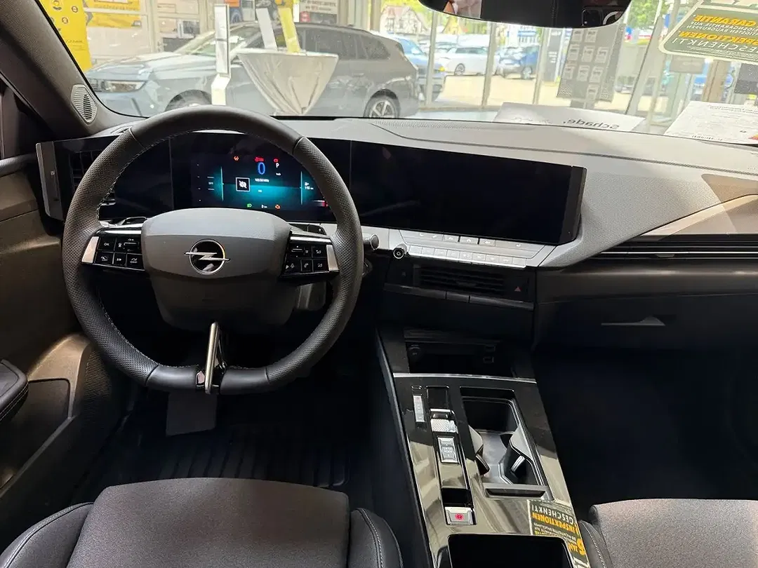 Opel Astra - Thumbnail 7