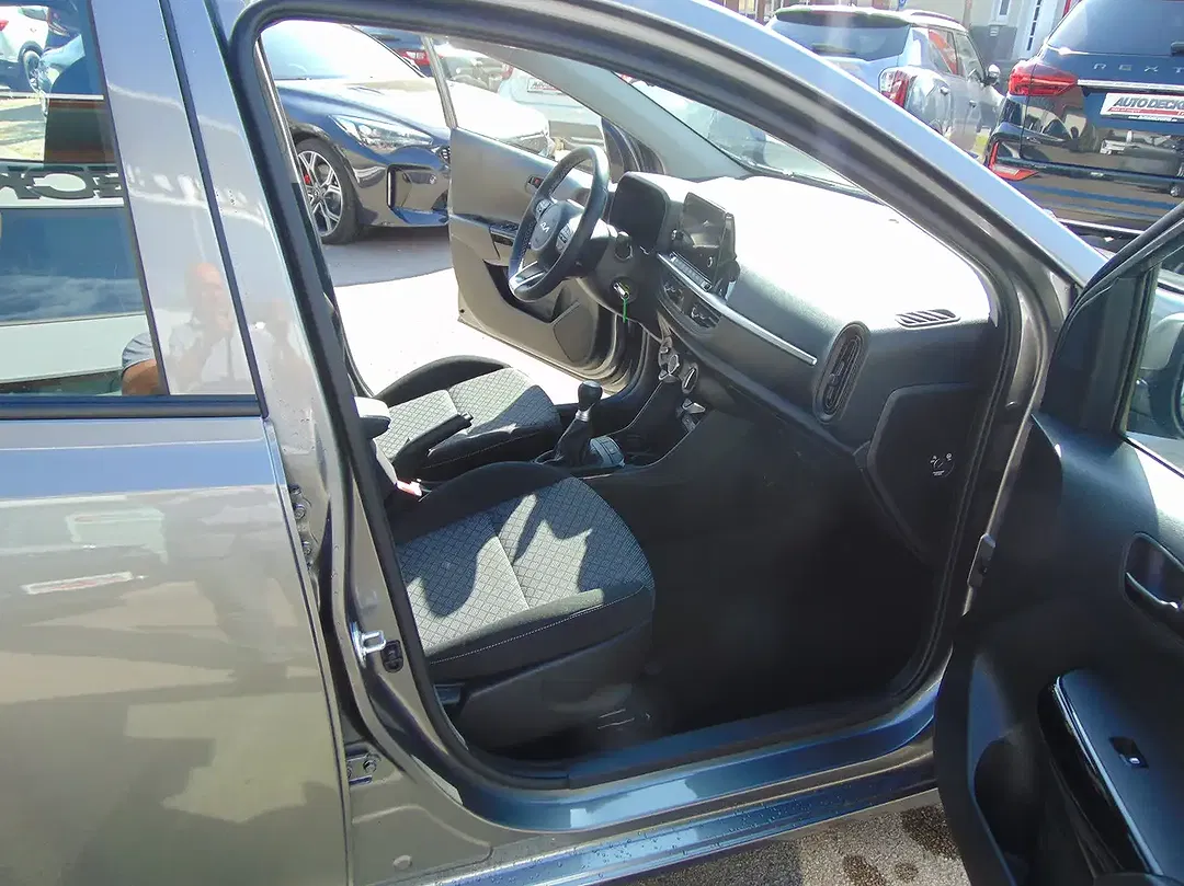 Kia Picanto - Thumbnail 11